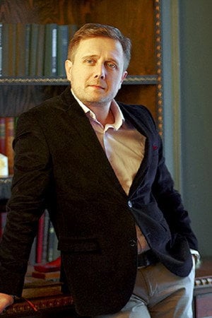 Photo of Aleksandr Razbash from the Latest Netflix gallery