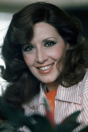 Concha Velasco photo