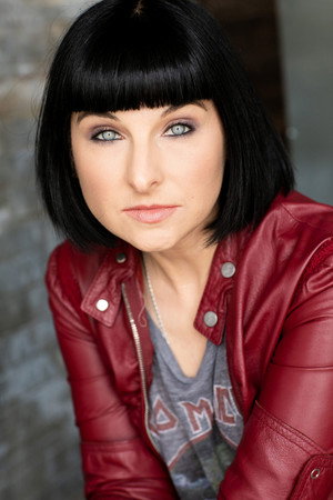 Photo of Kat Brower from the Latest Netflix gallery
