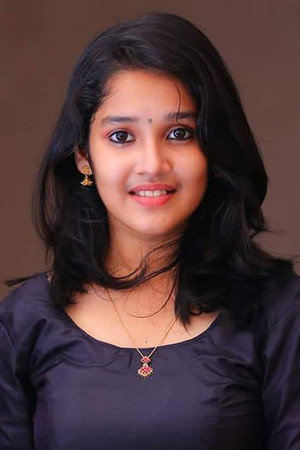 Anikha Surendran photo