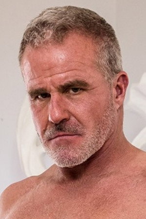 Photo of Dale Savage from the Latest Netflix gallery