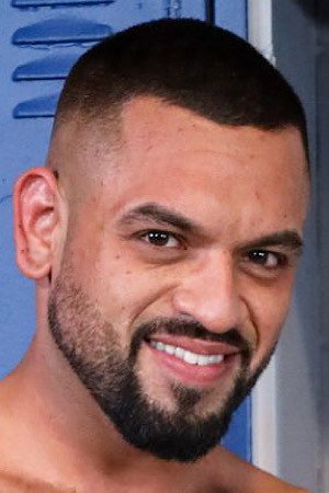 Photo of Justin Eros from the Latest Netflix gallery