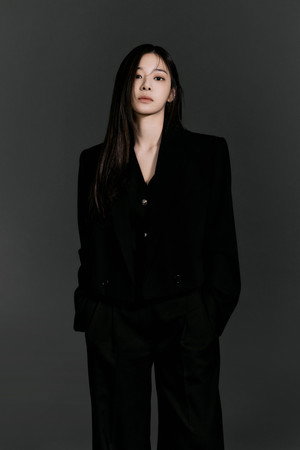 Photo of Seol In-a from the Latest Netflix gallery