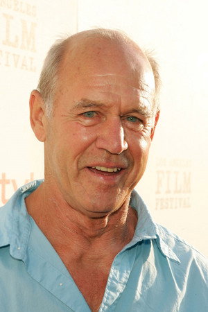 Geoffrey Lewis photo