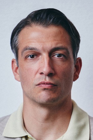 Photo of Max Hemmersdorfer from the Latest Netflix gallery