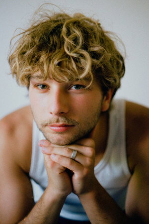 Photo of Lukas Gevaert from the Latest Netflix gallery