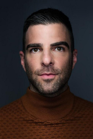 Zachary Quinto photo