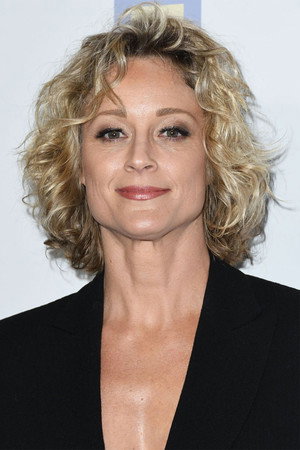 Teri Polo photo