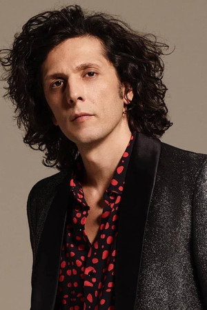 Photo of Ermal Meta from the Latest Netflix gallery