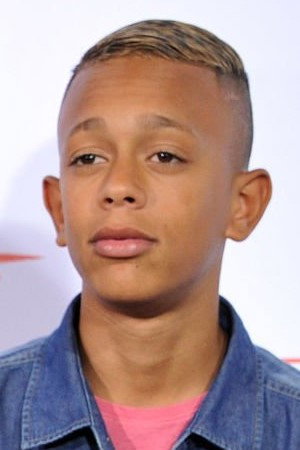 Photo of Gabriel Weinstein from the Latest Netflix gallery