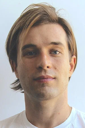 Photo of Paul McGill from the Latest Netflix gallery