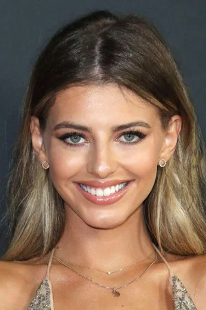 Photo of Eliana Jones from the Latest Netflix gallery
