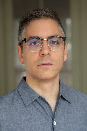 Photo of Joshua Safran from the Latest Netflix gallery