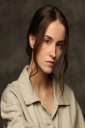 Photo of Elisa Hipólito from the Latest Netflix gallery