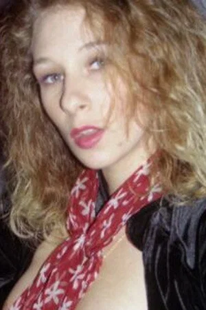 Photo of Stephanie Bon from the Latest Netflix gallery