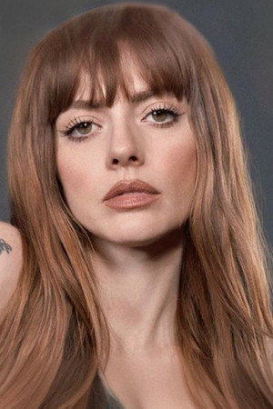 Photo of Annalisa Scarrone from the Latest Netflix gallery