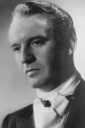 Photo of Eric Portman from the Latest Netflix gallery