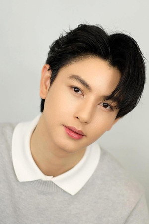 Punn Chirathanaphat photo