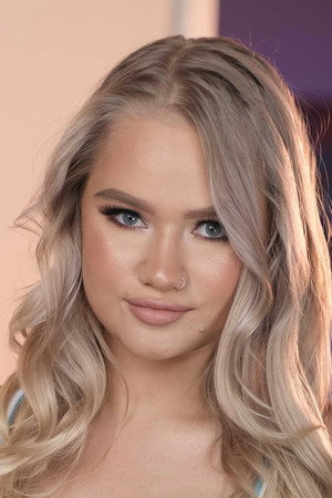 Photo of Harley King from the Latest Netflix gallery