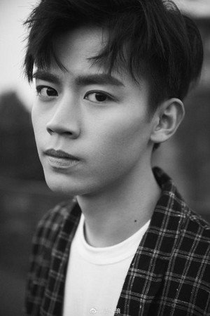 Photo of Zeng Kelang from the Latest Netflix gallery