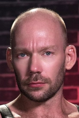 Photo of Mike Tanner from the Latest Netflix gallery