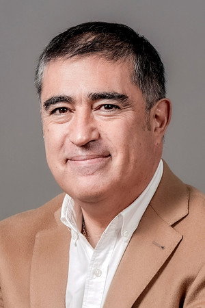 Photo of Mario Desbordes from the Latest Netflix gallery