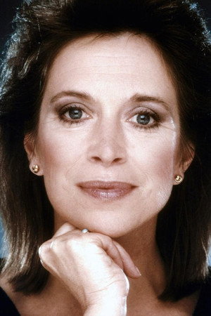 Valerie Curtin photo