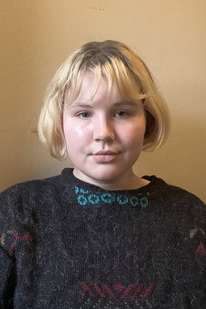 Photo of Bella Hunter from the Latest Netflix gallery