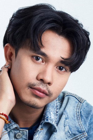 Naruepol Yaiim photo