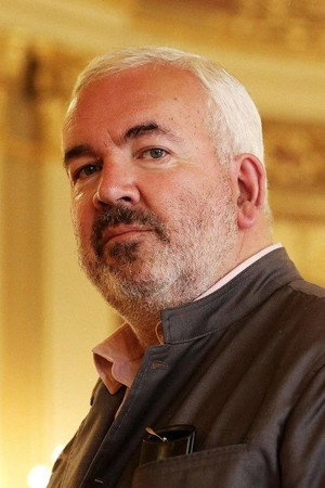 Photo of Marc Minkowski from the Latest Netflix gallery