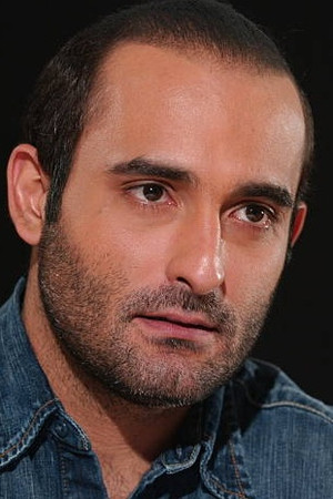 Akshaye Khanna photo