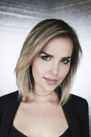 Arielle Kebbel photo