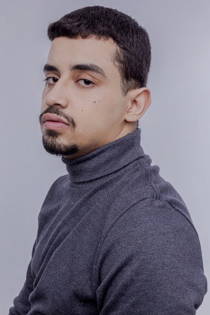 Photo of Dan Claudino from the Latest Netflix gallery
