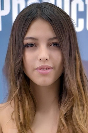 Photo of Camila Palmer from the Latest Netflix gallery