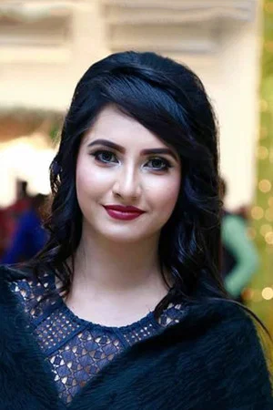 Photo of Farin Khan from the Latest Netflix gallery