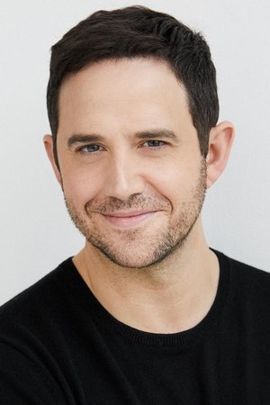 Santino Fontana photo
