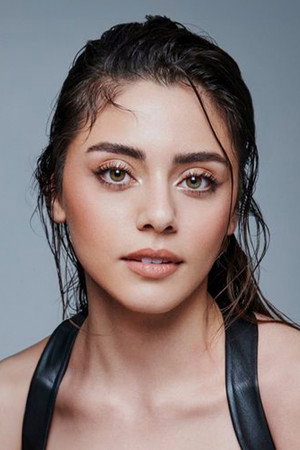 Sıla Türkoğlu photo