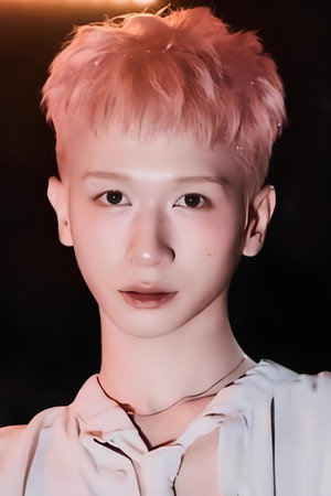 Photo of Đỗ Hoàng Dương from the Latest Netflix gallery