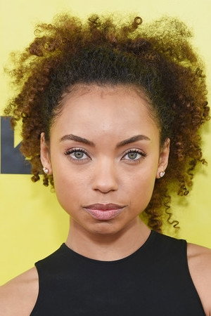 Logan Browning photo