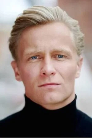 Photo of Andy McLeod from the Latest Netflix gallery