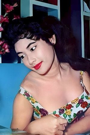 Photo of Preeya Roongrueng from the Latest Netflix gallery