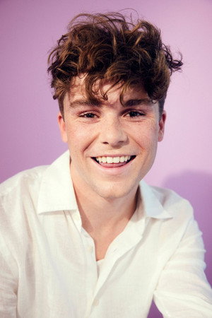 Photo of Peder Lindell from the Latest Netflix gallery