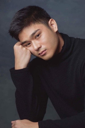 Migs Almendras photo