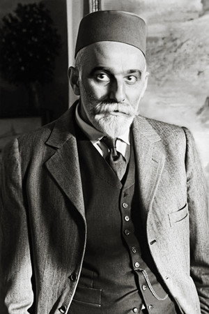 Photo of Étienne Dinet from the Latest Netflix gallery
