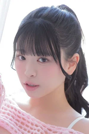 Photo of Anna Hanayagi from the Latest Netflix gallery