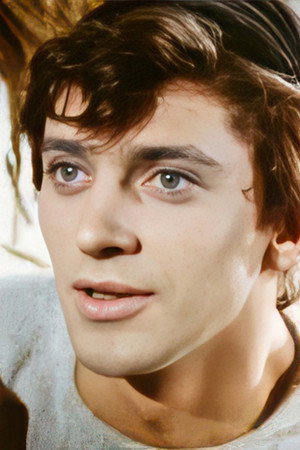 Photo of Georgi Lapeto from the Latest Netflix gallery