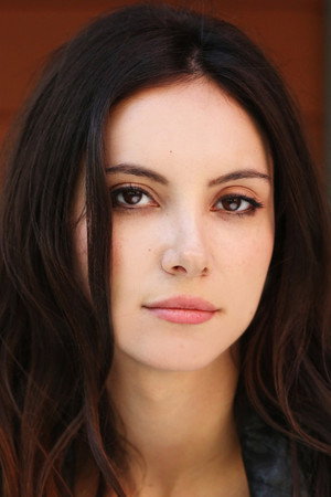 Photo of Samantha Robinson from the Latest Netflix gallery