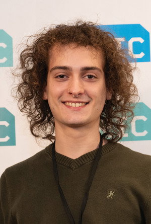 Photo of Colin Schmidt from the Latest Netflix gallery