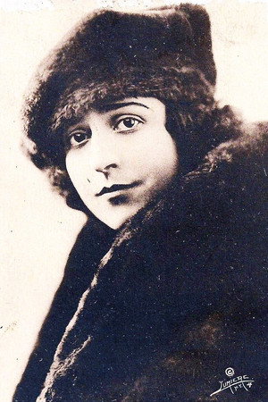 Photo of Catherine Calvert from the Latest Netflix gallery