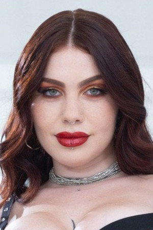 Photo of Apra Shay from the Latest Netflix gallery